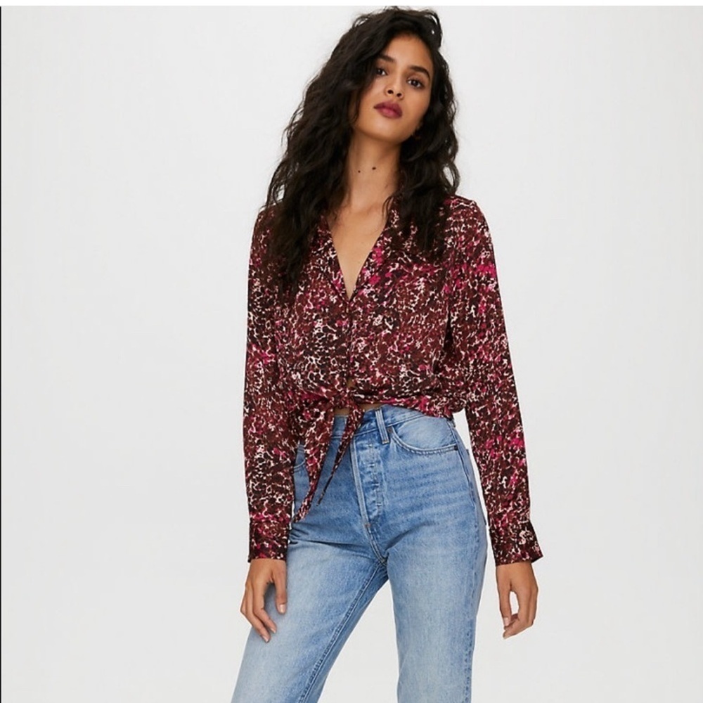 Aritzia Wilfred Tie-up Blouse​​​​​​